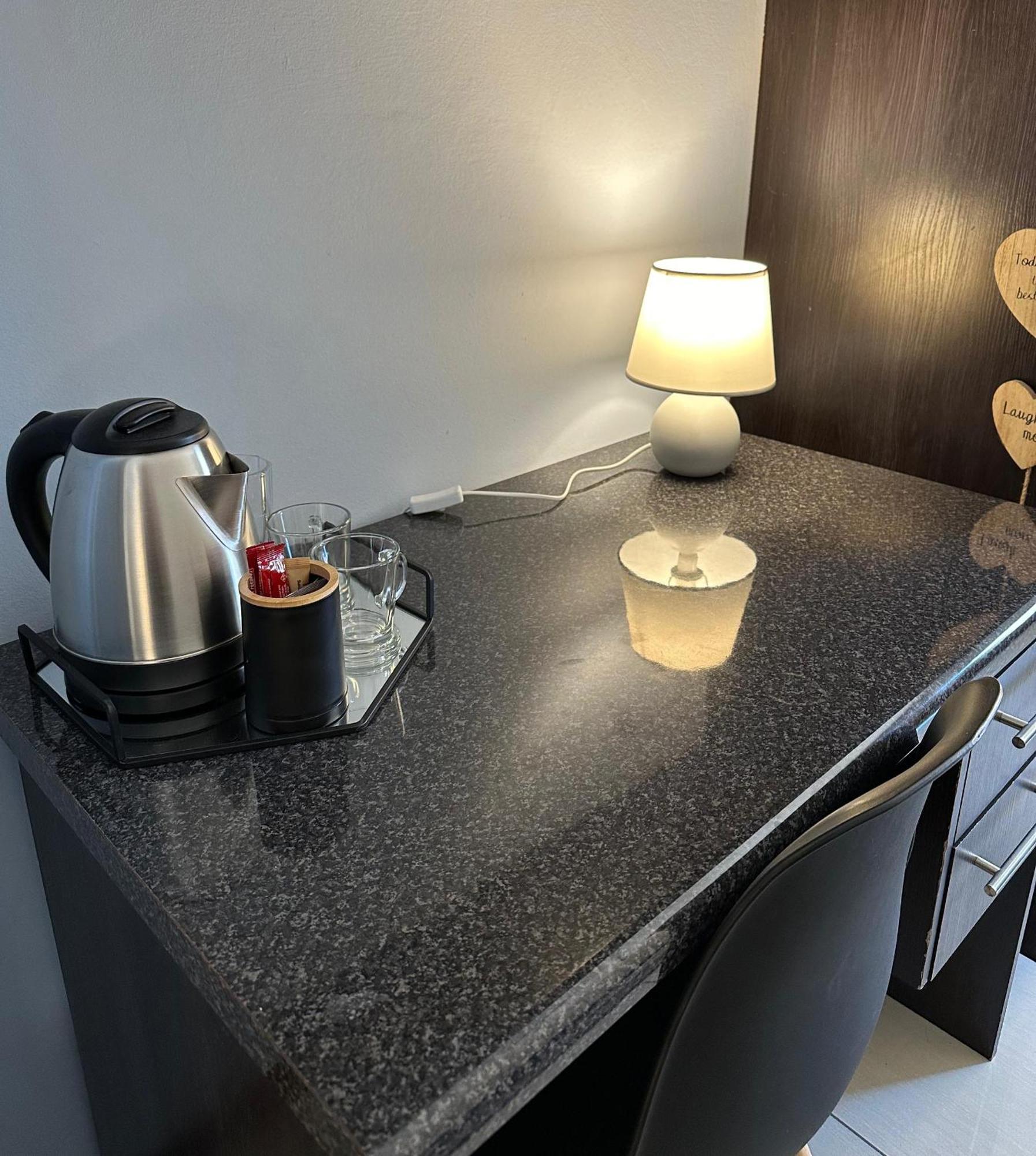 Cora'S Boutique Bed & Breakfast Swakopmund Phòng bức ảnh