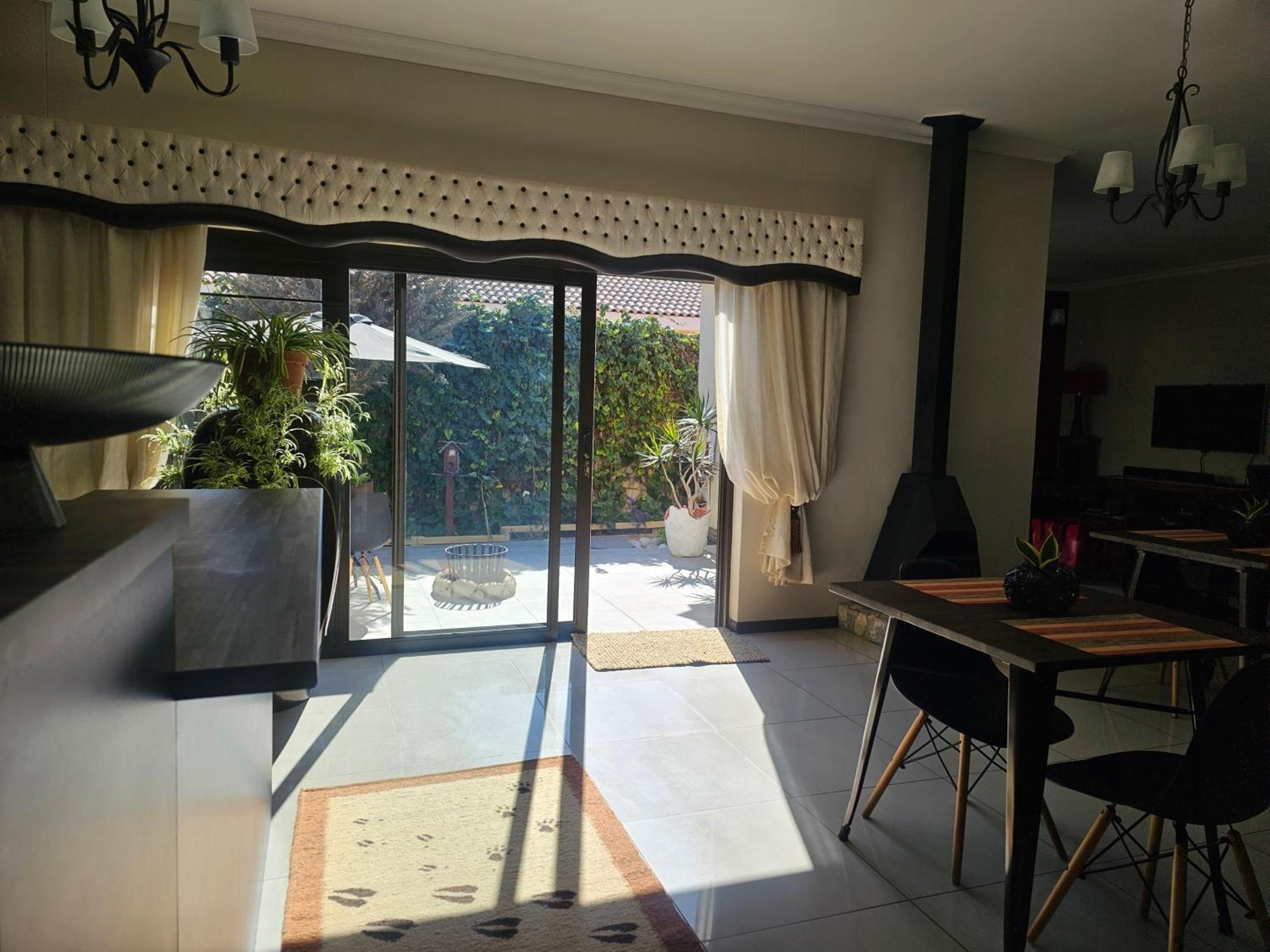 Cora'S Boutique Bed & Breakfast Swakopmund Ngoại thất bức ảnh