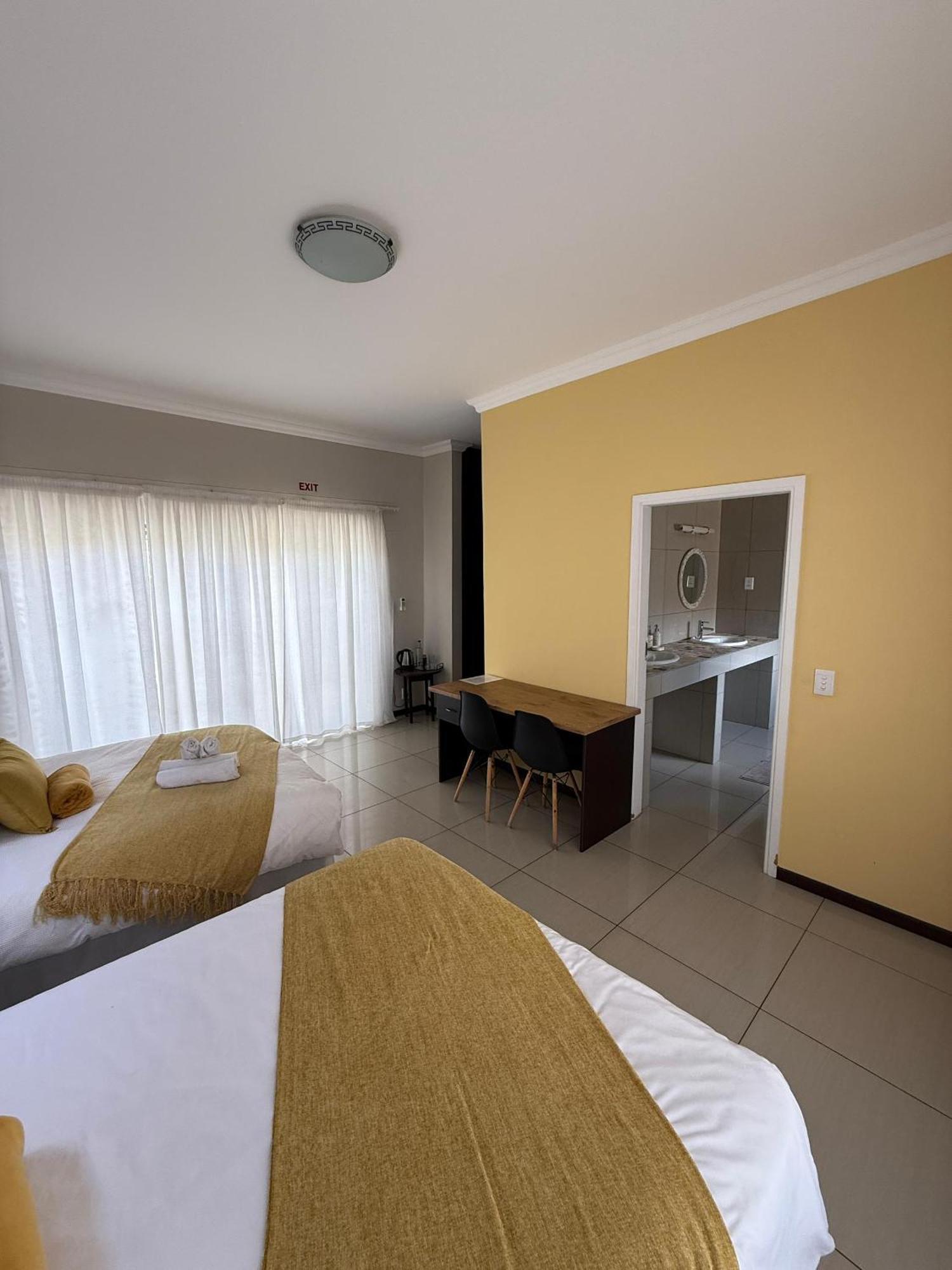Cora'S Boutique Bed & Breakfast Swakopmund Ngoại thất bức ảnh