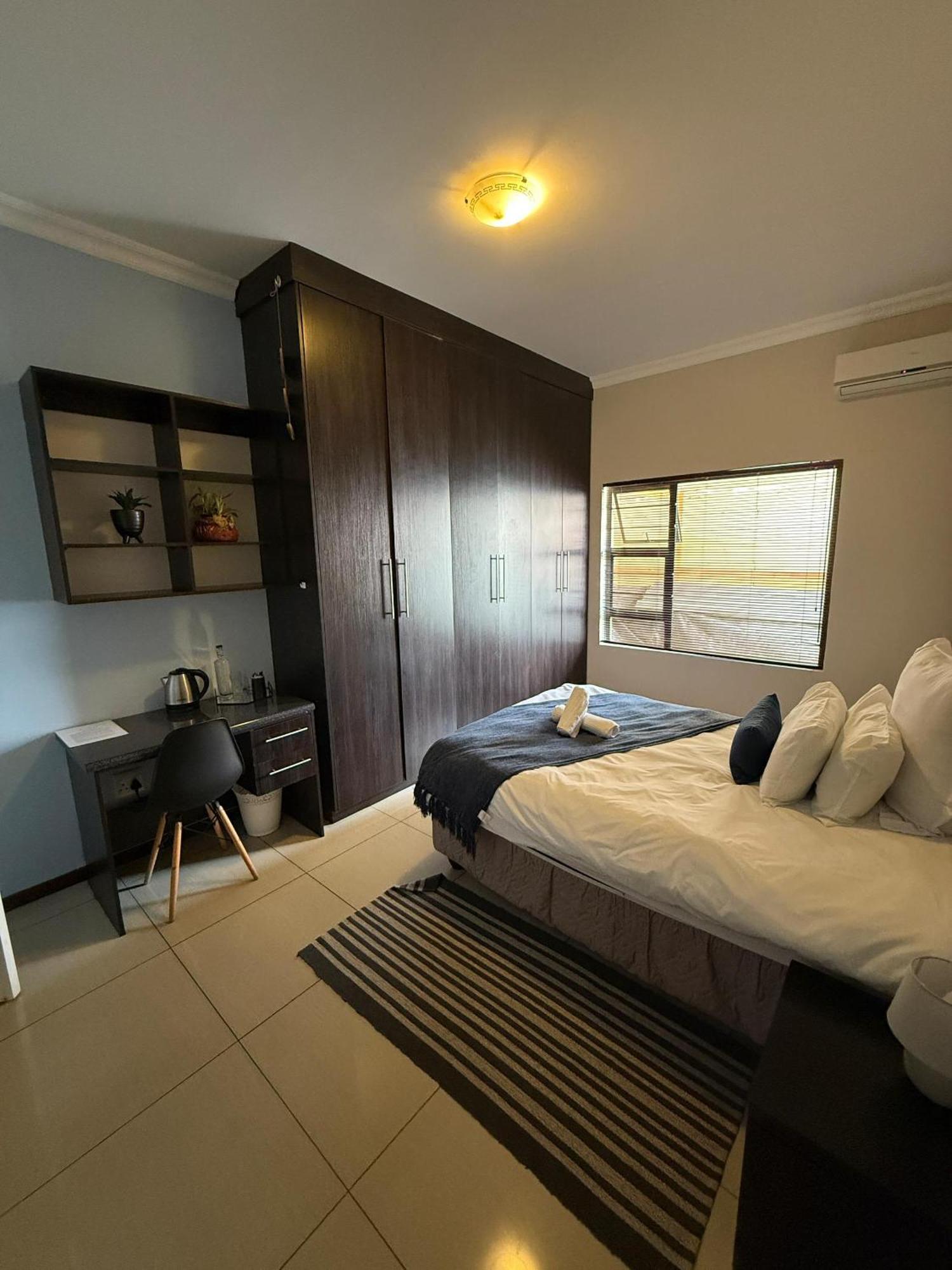 Cora'S Boutique Bed & Breakfast Swakopmund Ngoại thất bức ảnh